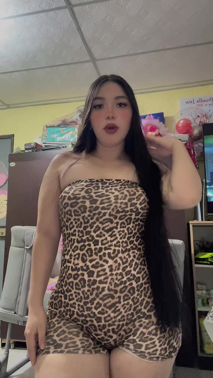 @Gabriela 🦋🤍🎄