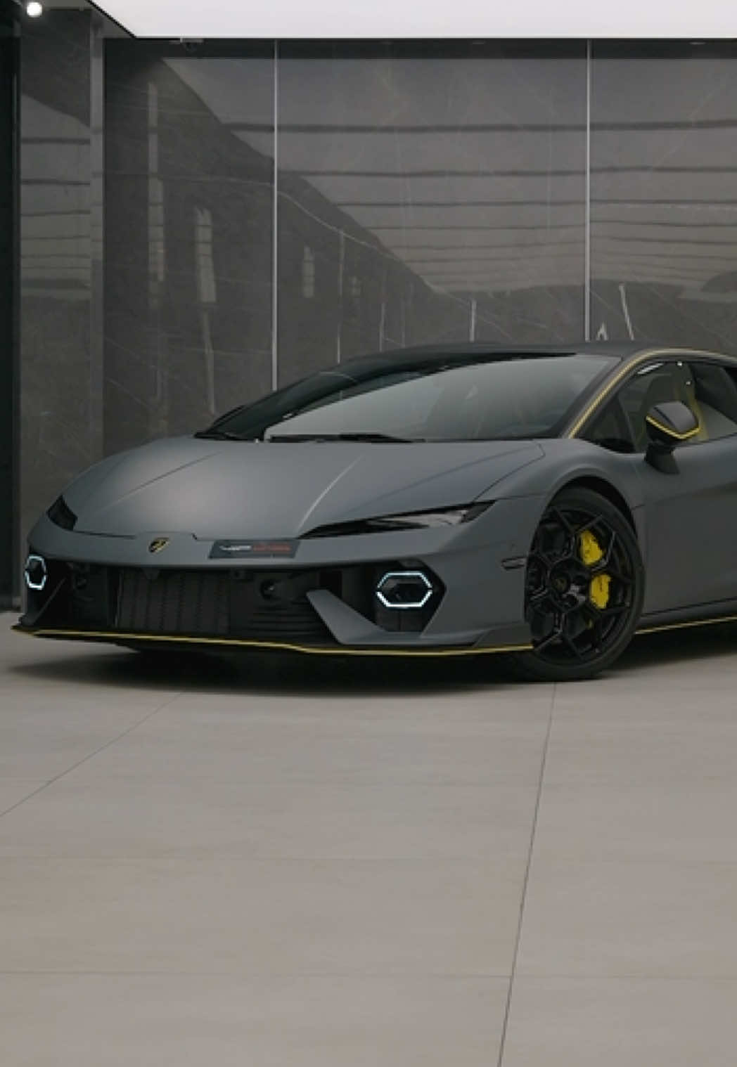@VIP Motors