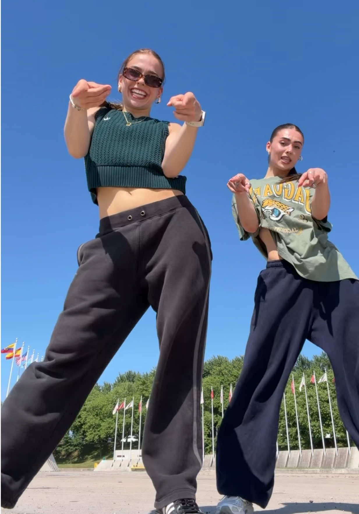 @Beginsisters Official