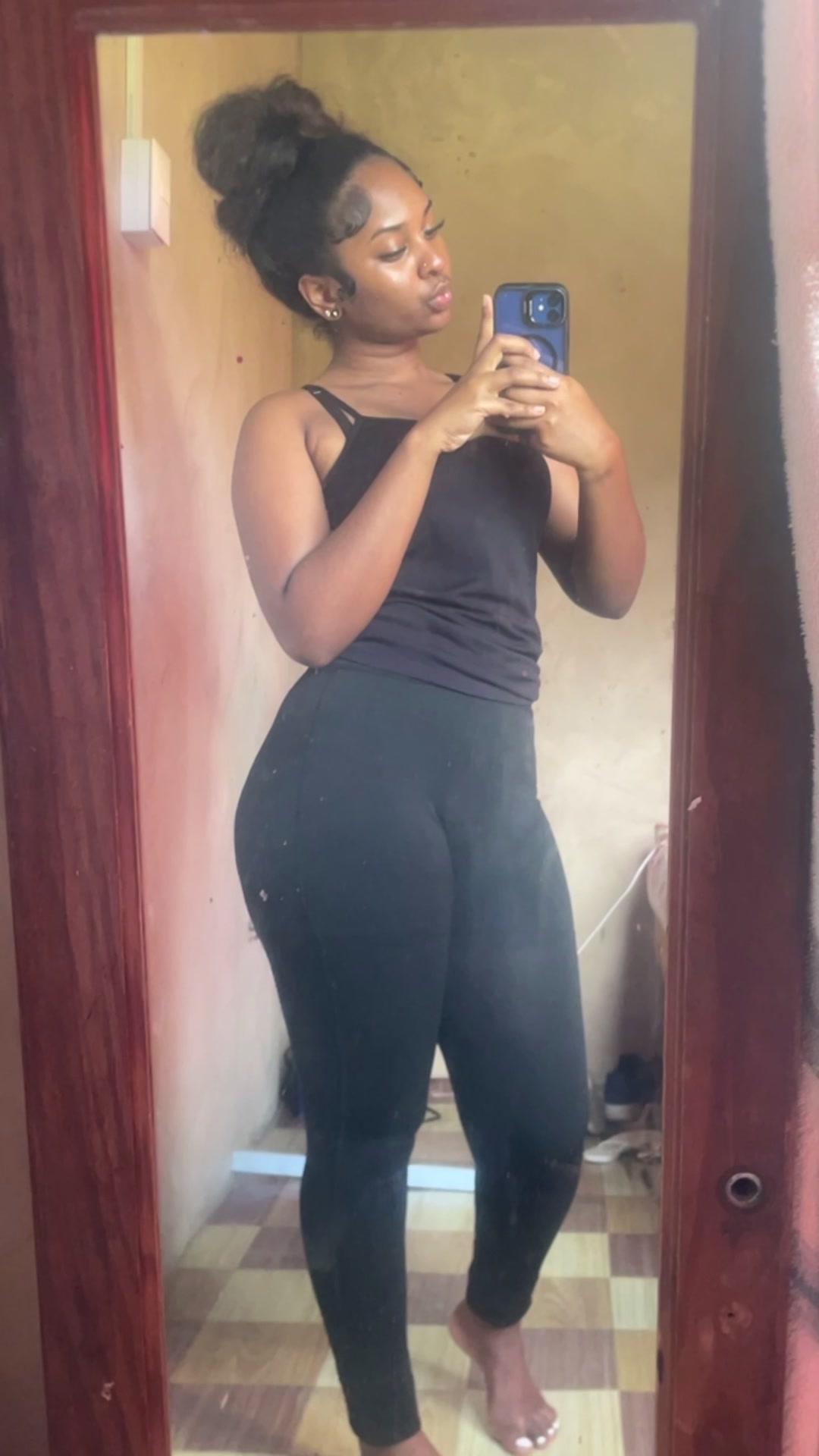 @henness._.y