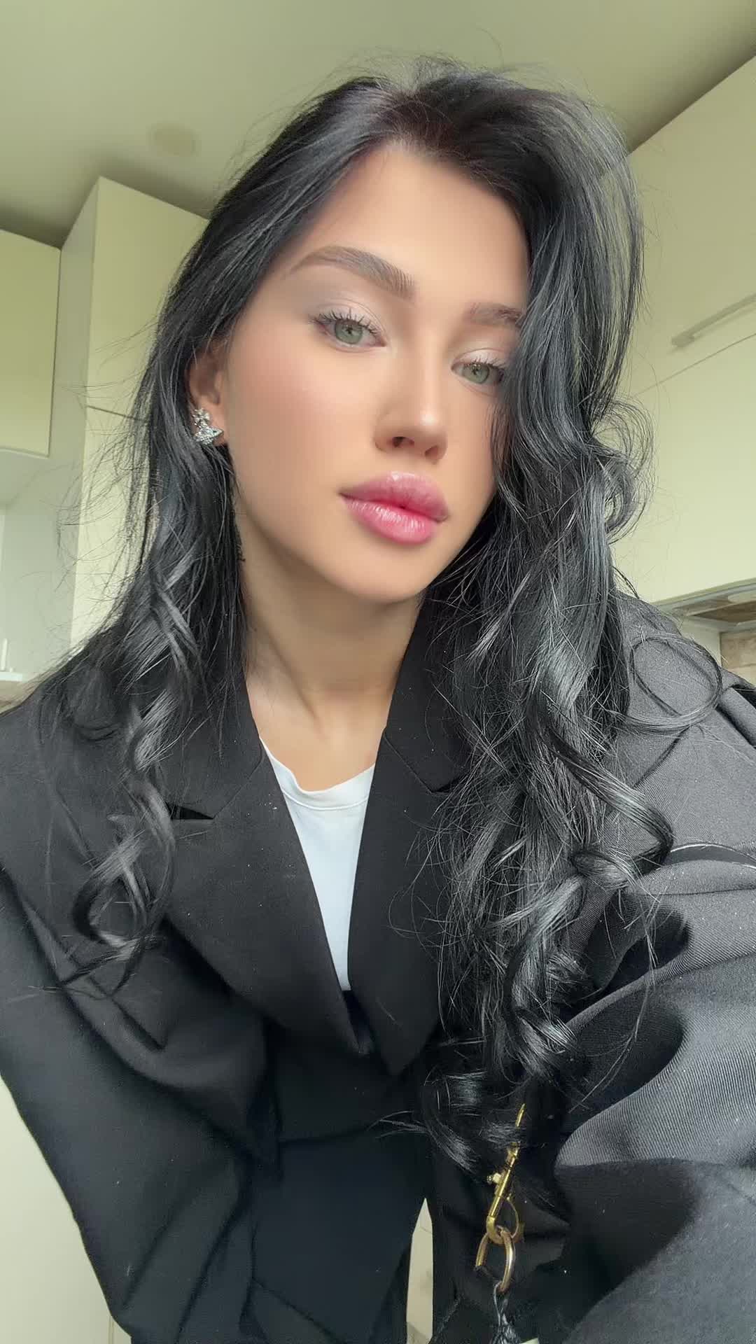 @даша биджа 🙇🏻♀️
