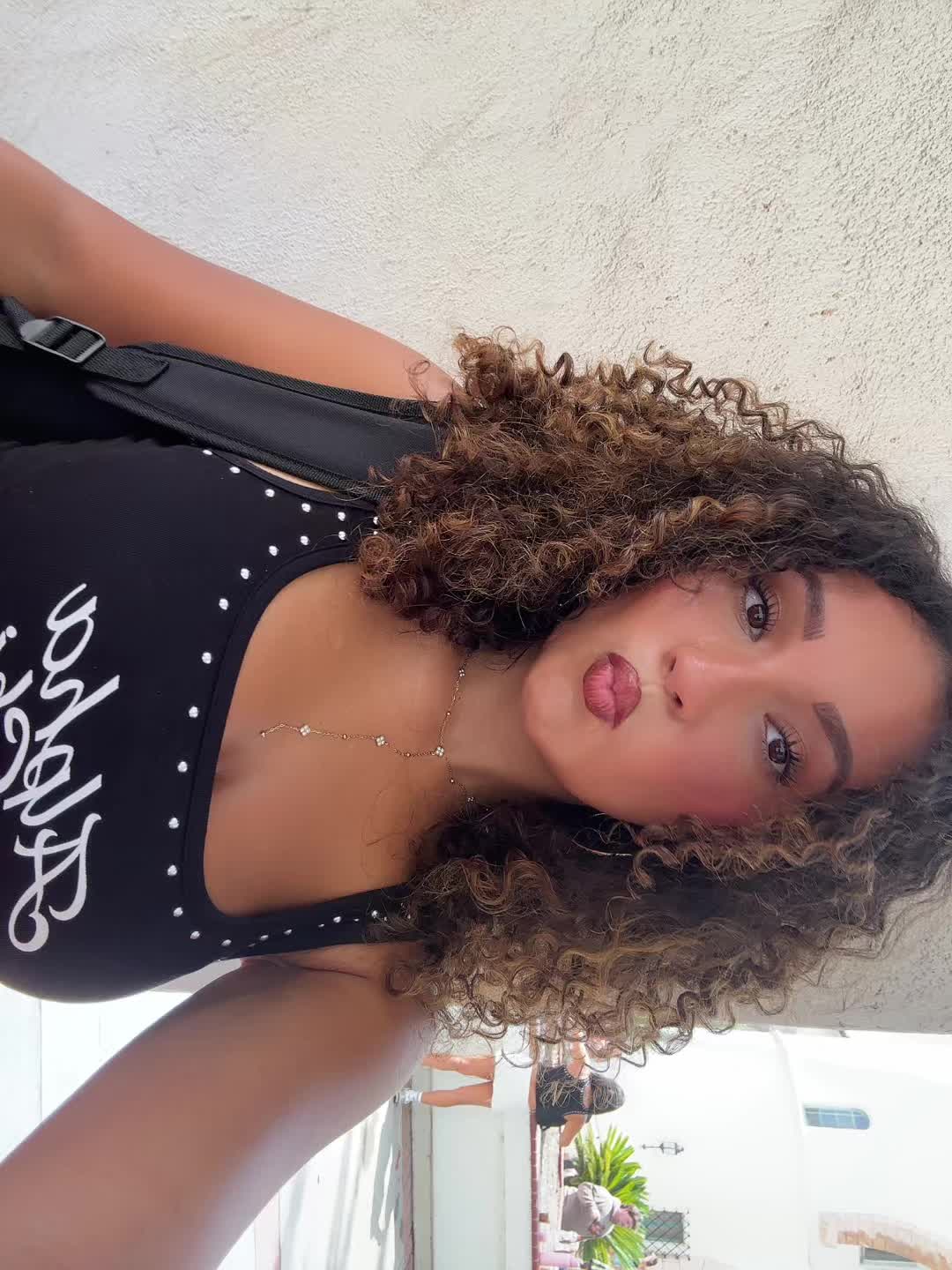 @taliyaherradahunter