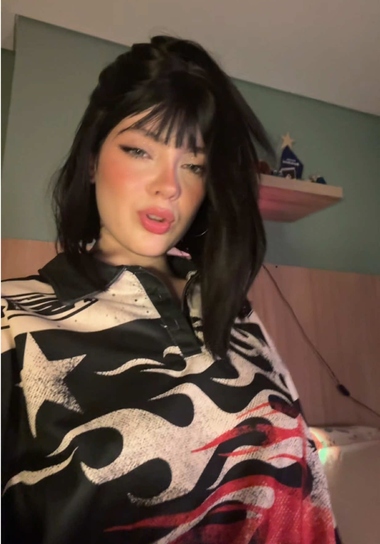 @L A N A 🕷️