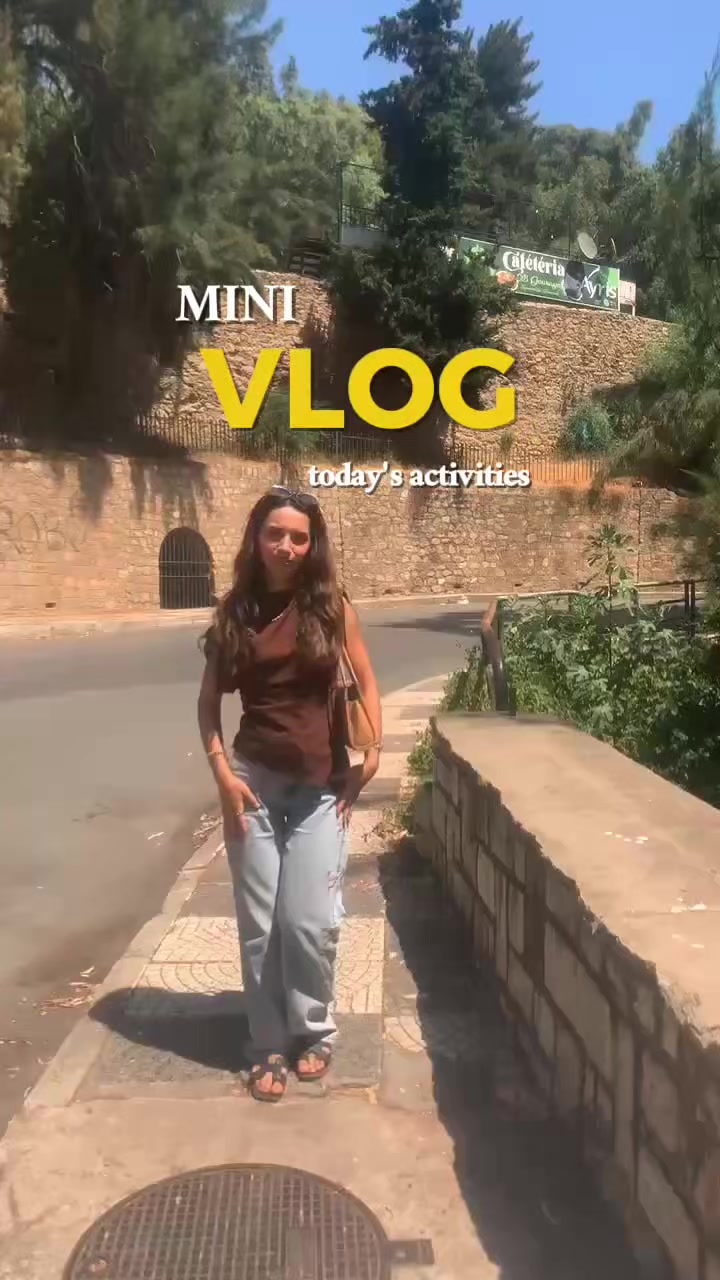@Maissa Aura
