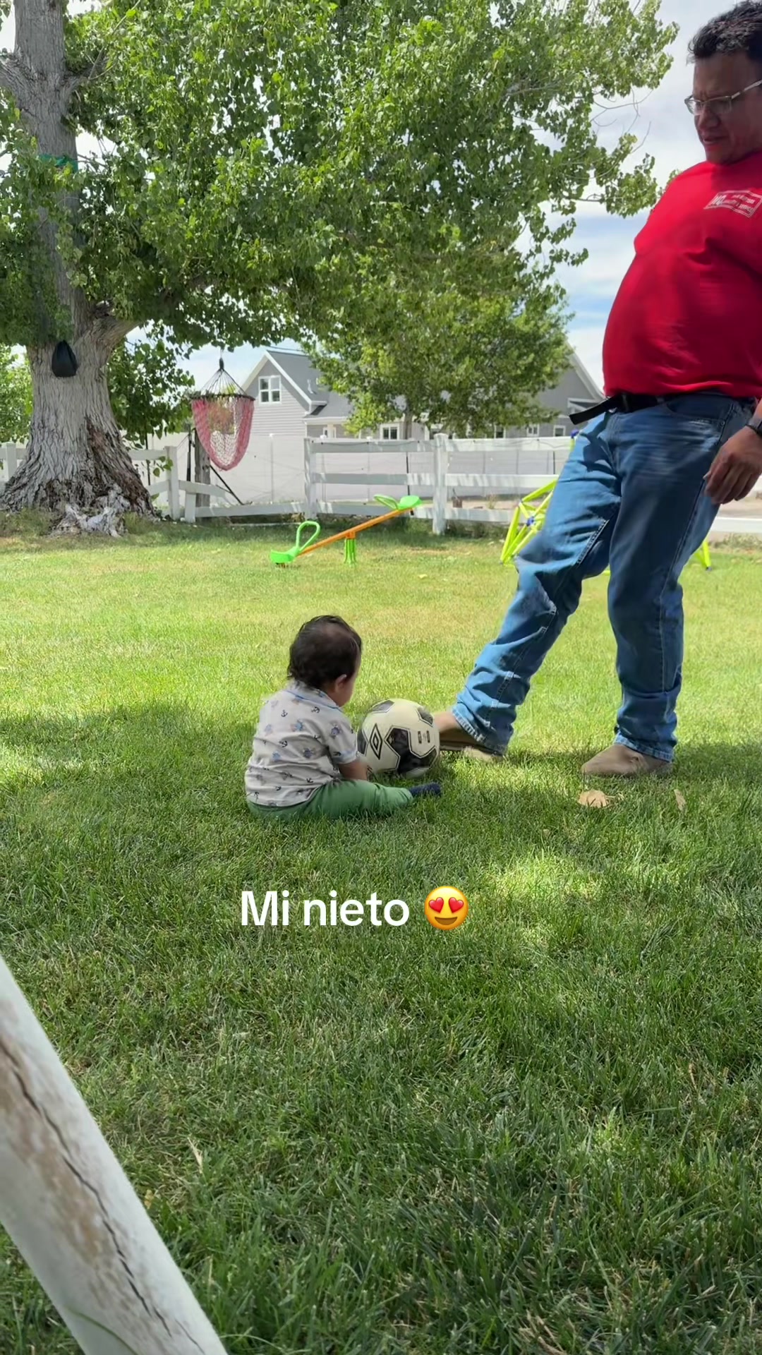 @Alondra Quezada Y Ma