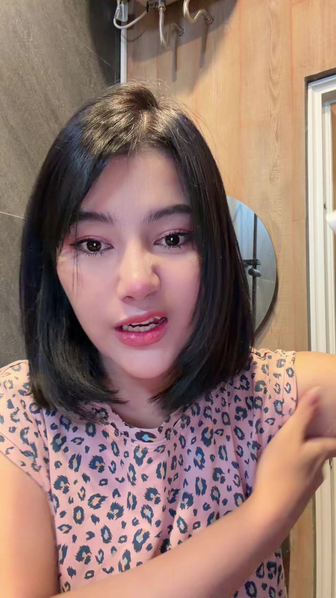 @Cahyaniryn