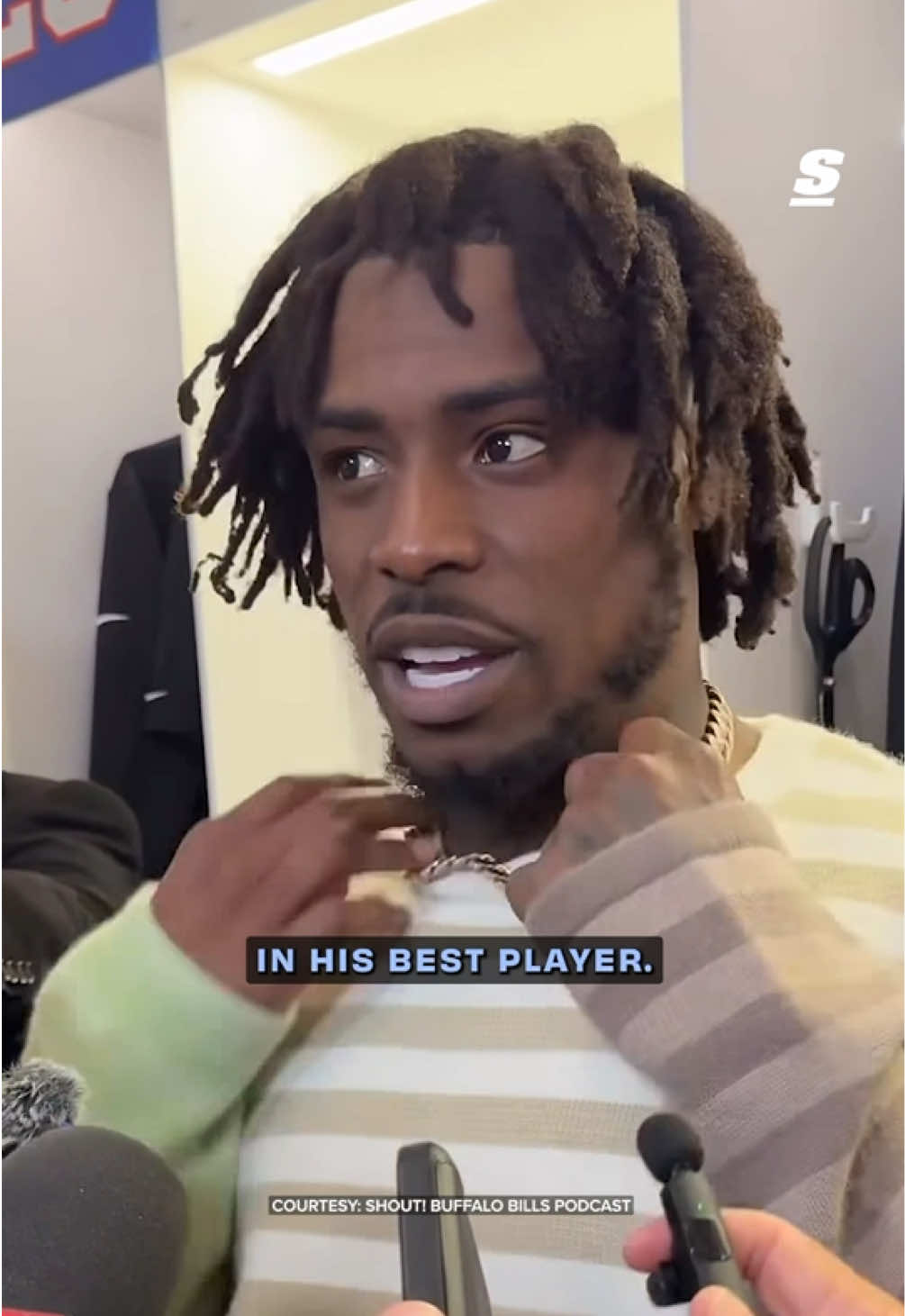 @theScore