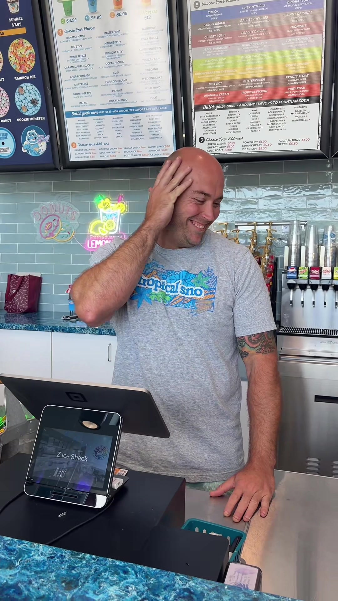 @Tropical Sno Edwardsville