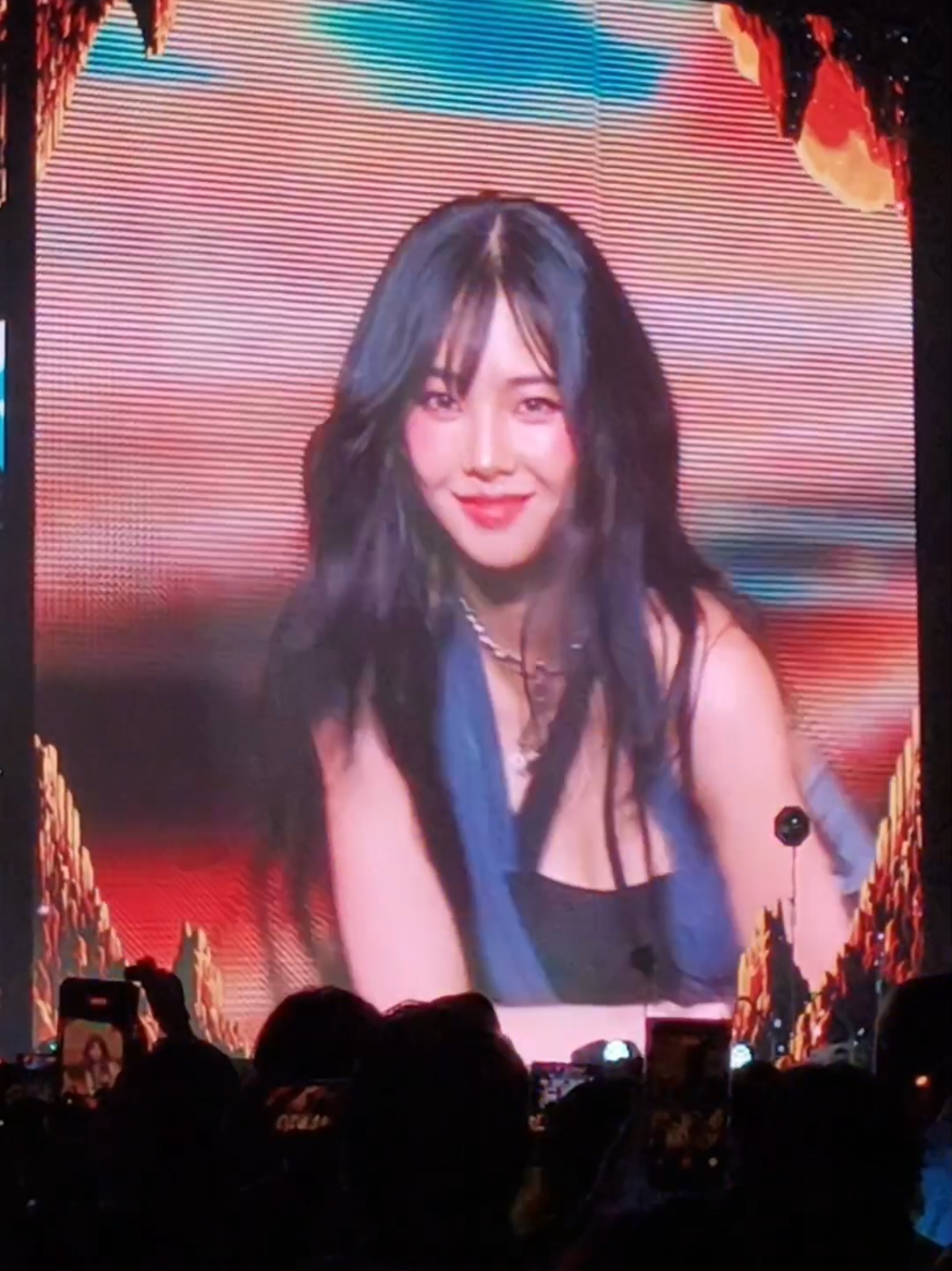 @Elenita K-pop