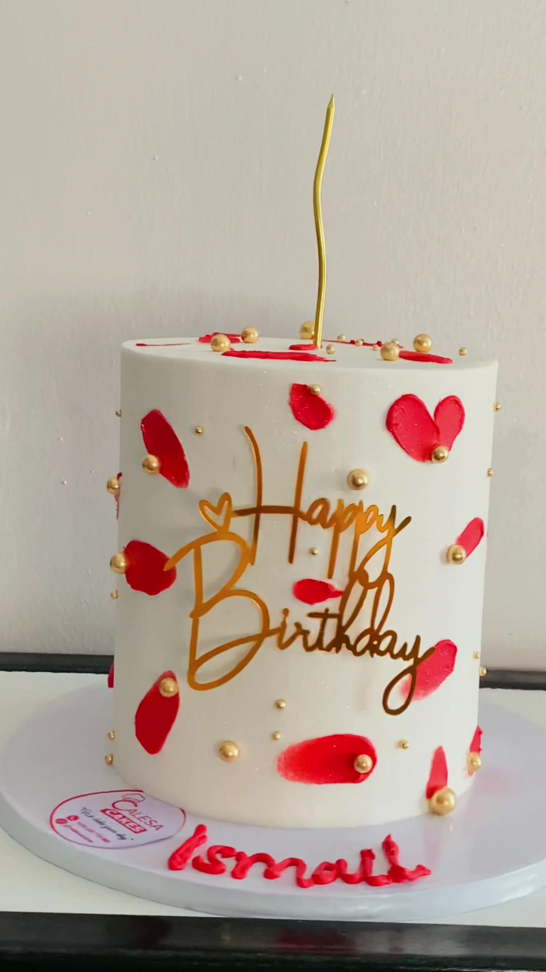 @calesacakes
