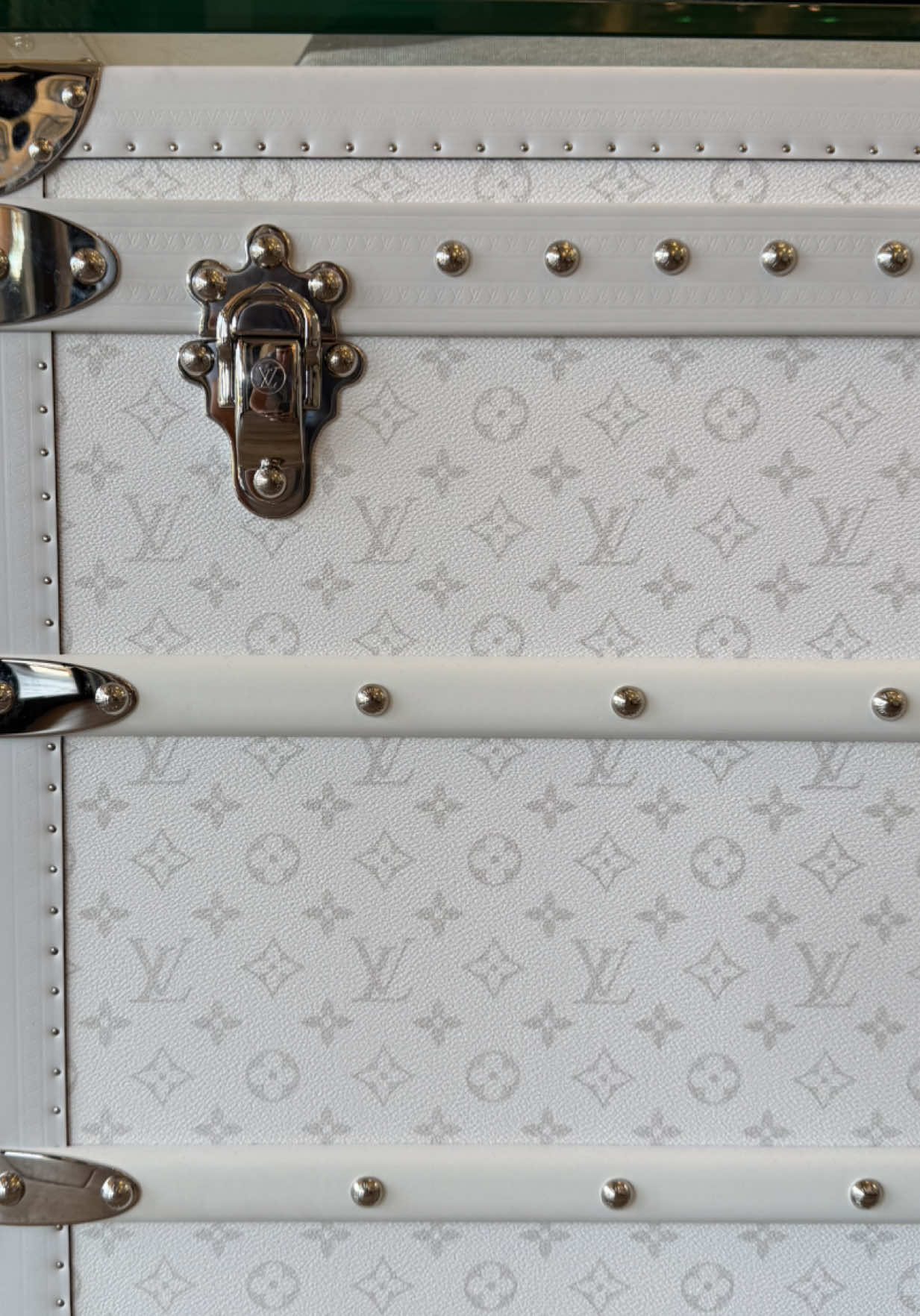 @Luv Luxe - Handbag Resale