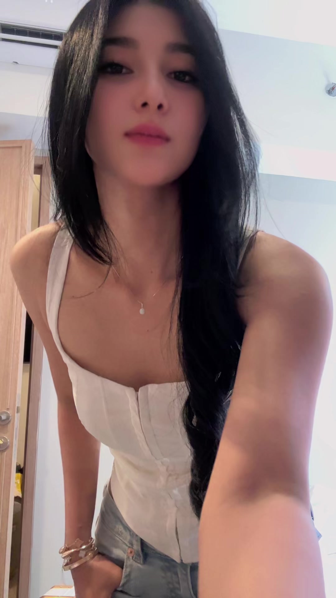 @Silvia Sisil