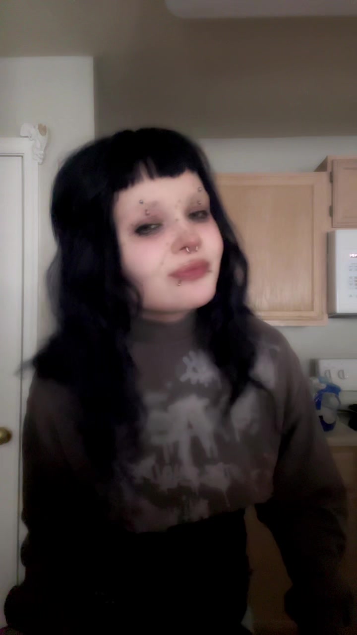 @kneesock
