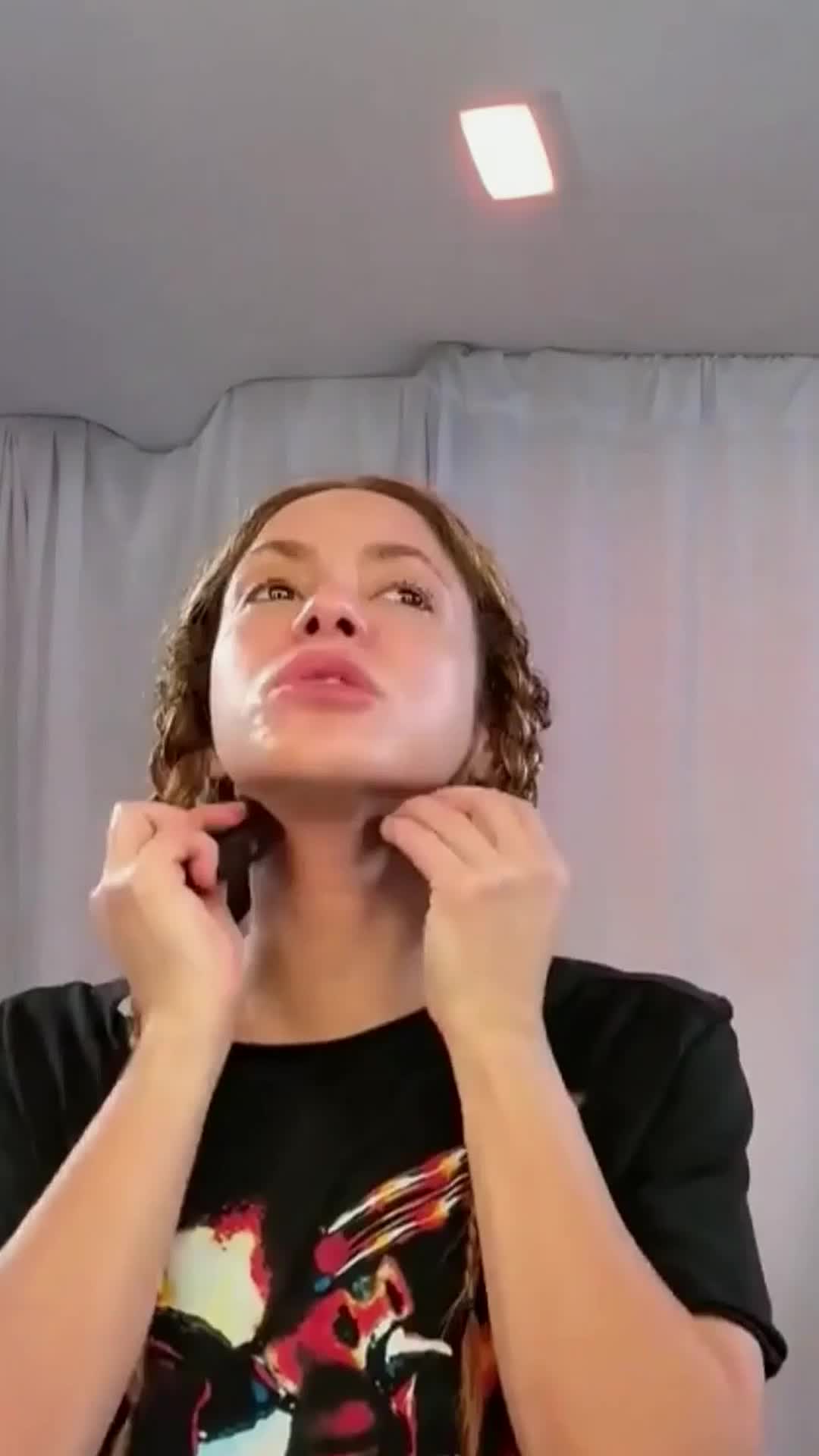 @ShakiraUniverse