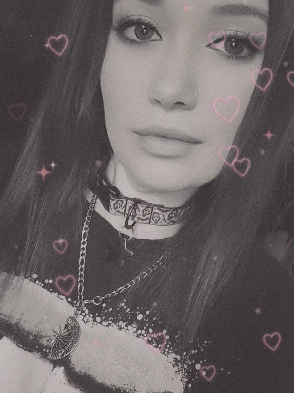 @🖤🩷EmoQueen🩷🖤