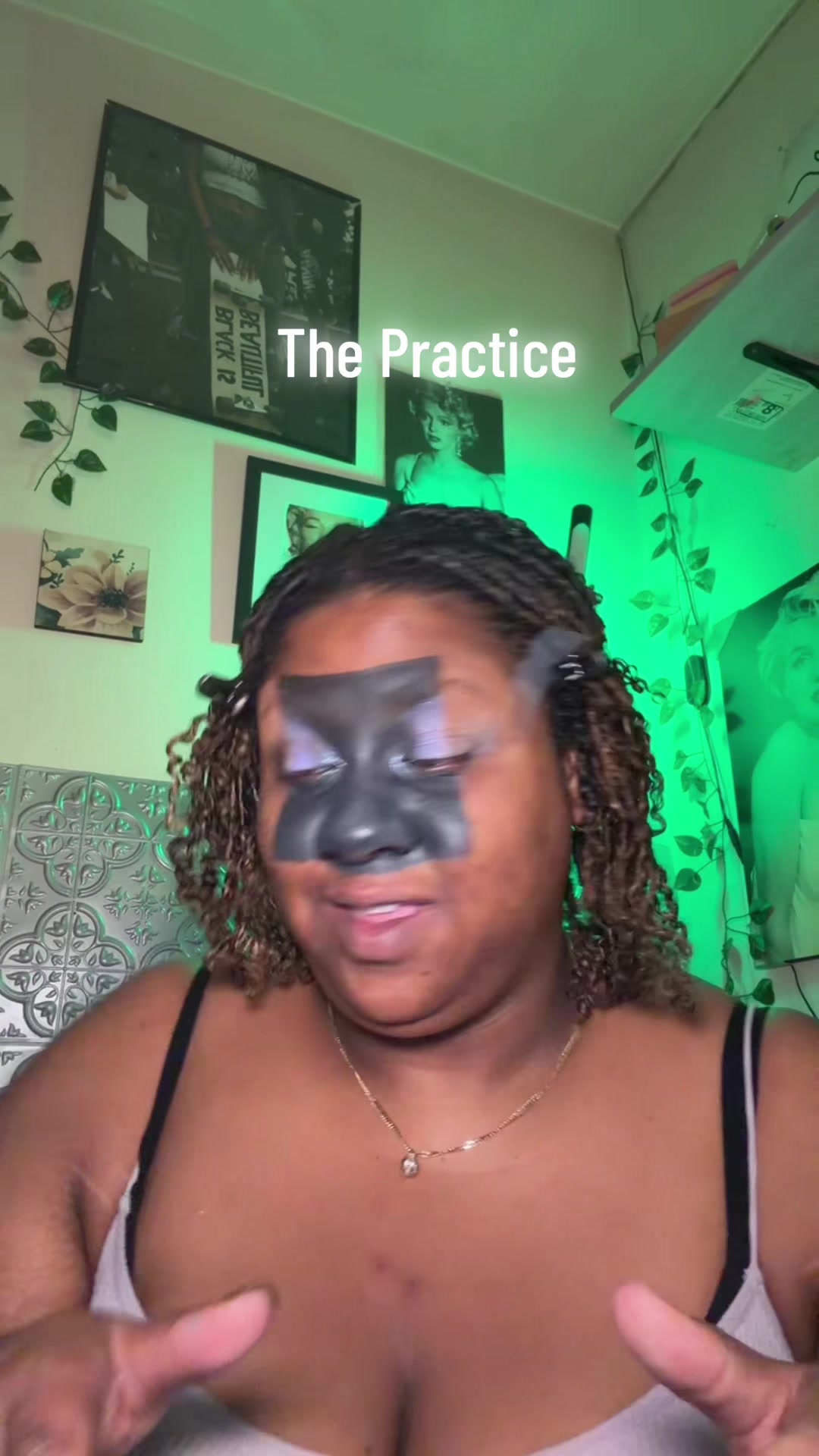@AliyahVBeauty