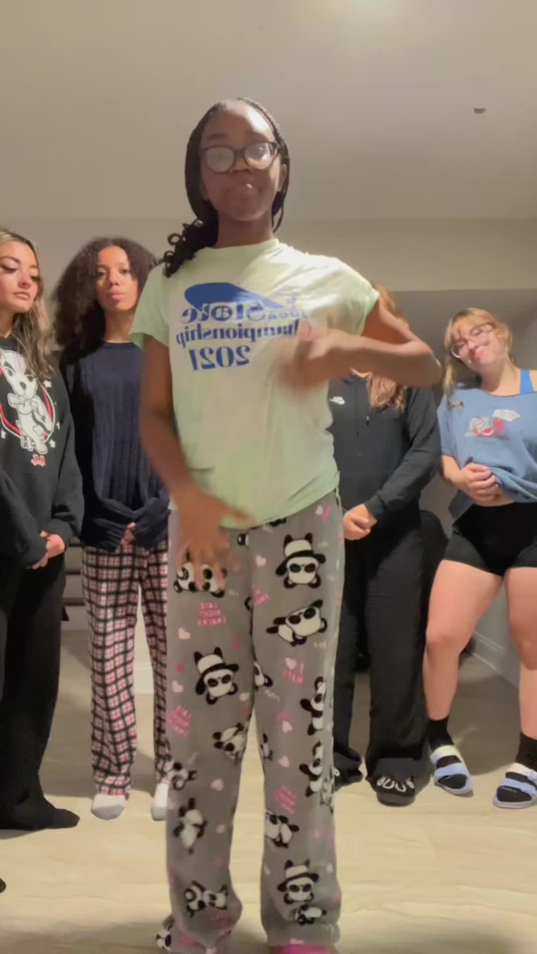 @Naima🫰🏼