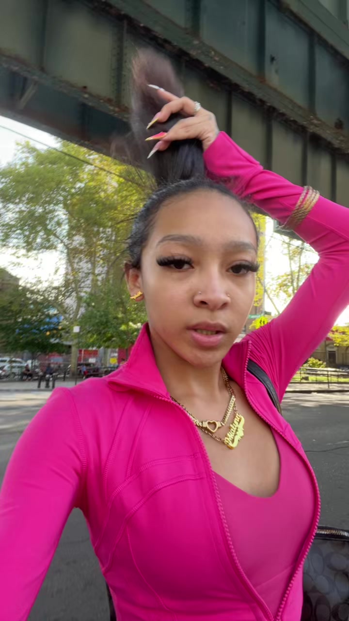 @mialynn