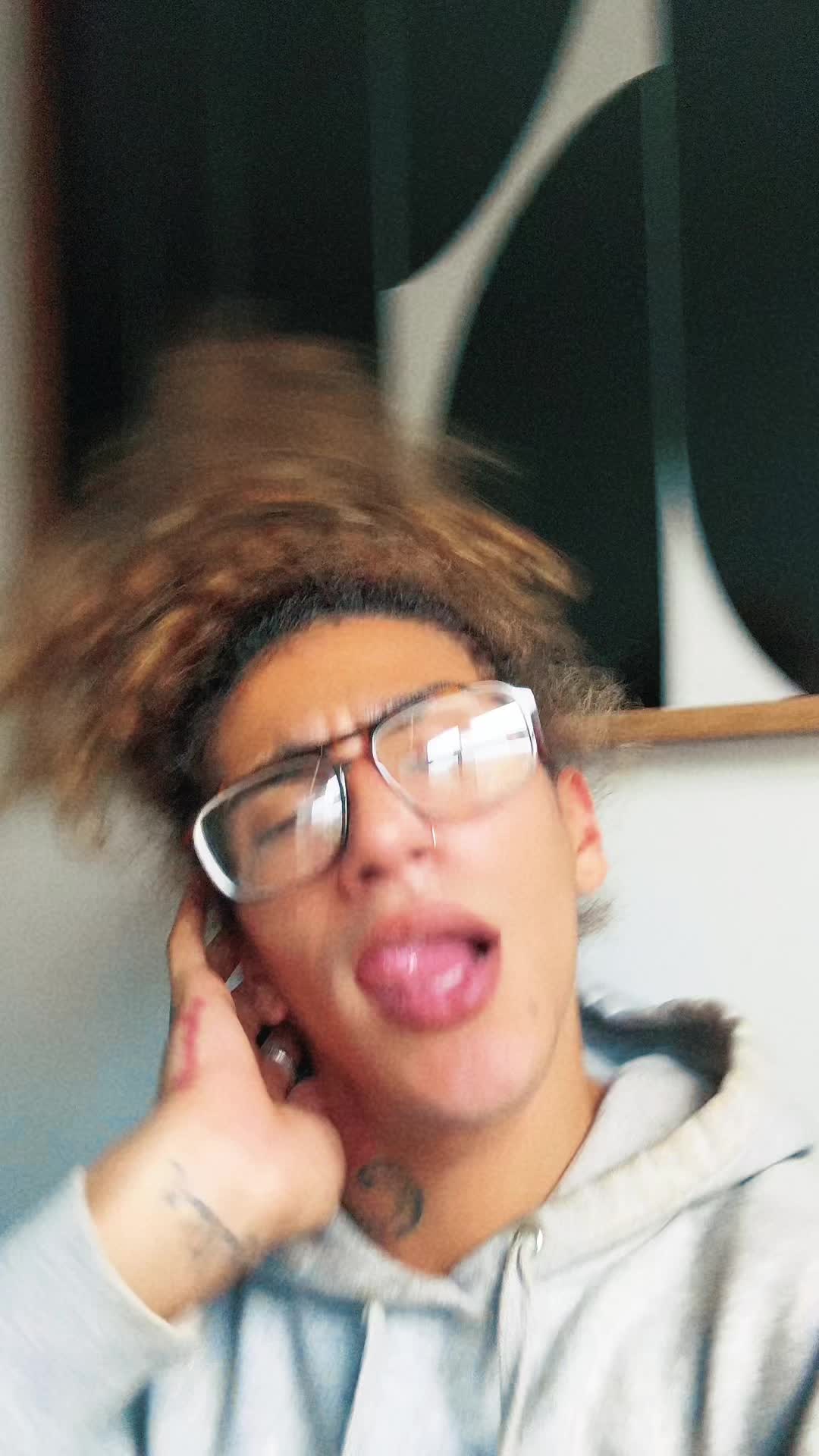 @Justn ♈️❤️🔥