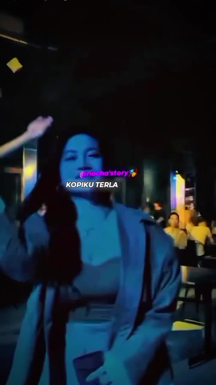 @ᴺᵃᶜʰᵃ'ˢᵗᵒʳʸ🎭