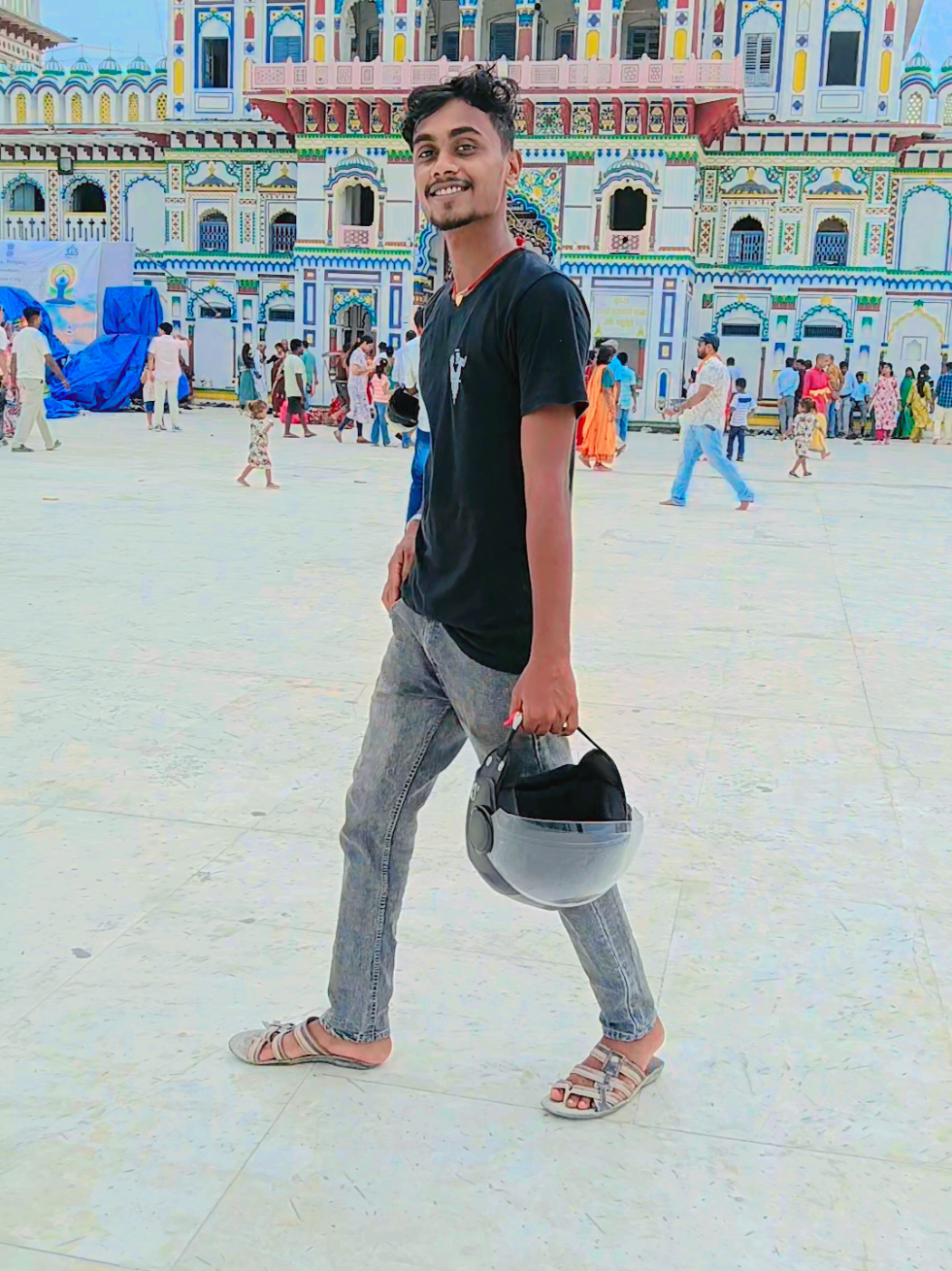 @Amit ❤️❣️❣️❣️❤️