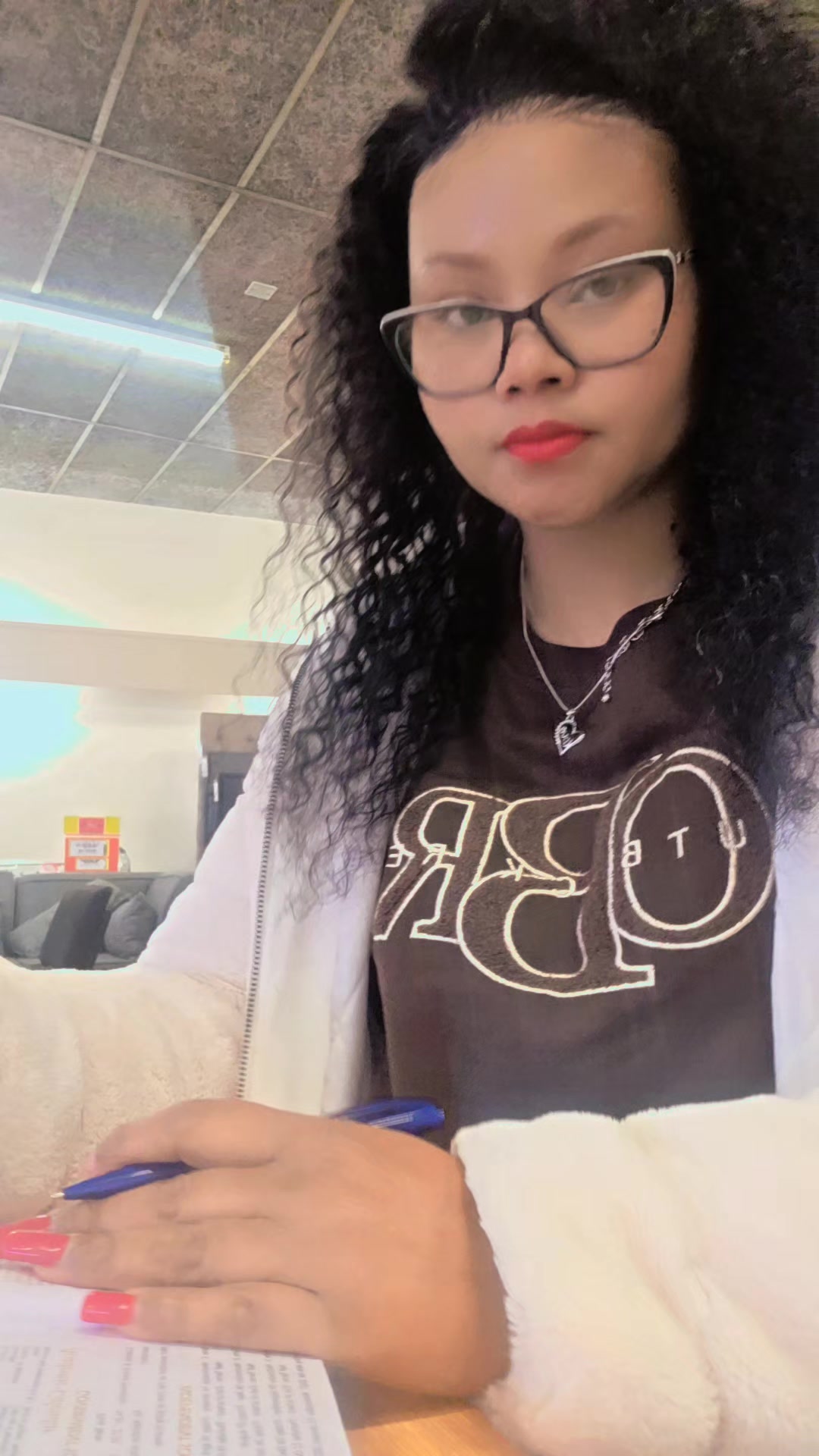 @Dee