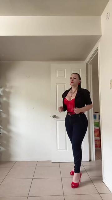 @Lesbi Mej&iacute;a