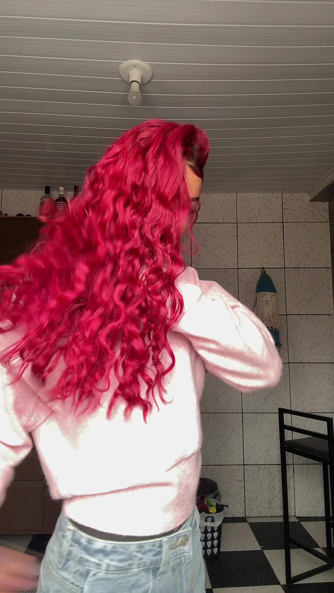 @Ana