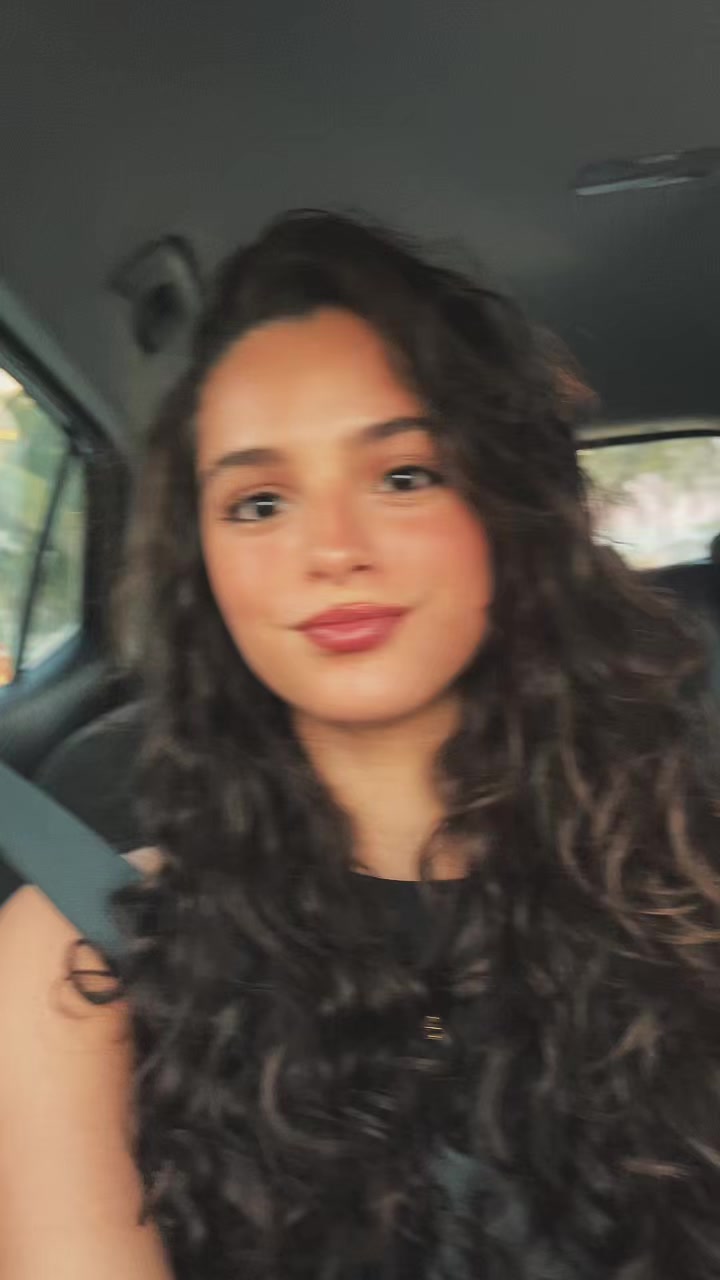 @Sabrina Oliveira