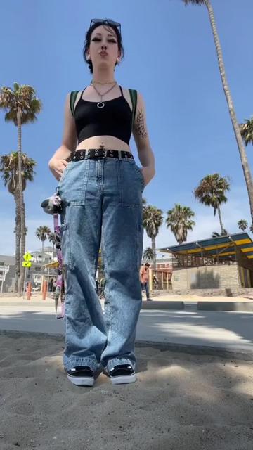 @tee