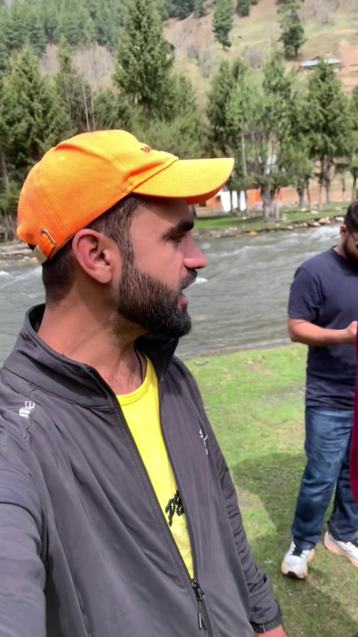 @Kashmir Diary 🍁
