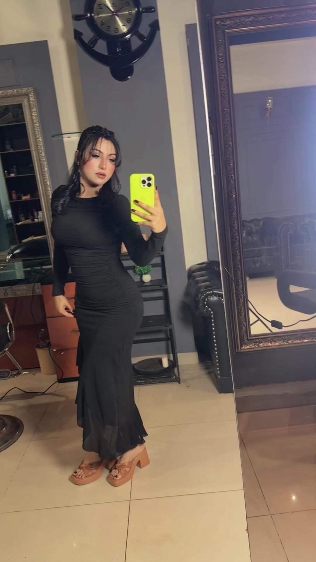 @🧚♀️AMBAR KHAN🍯🐝