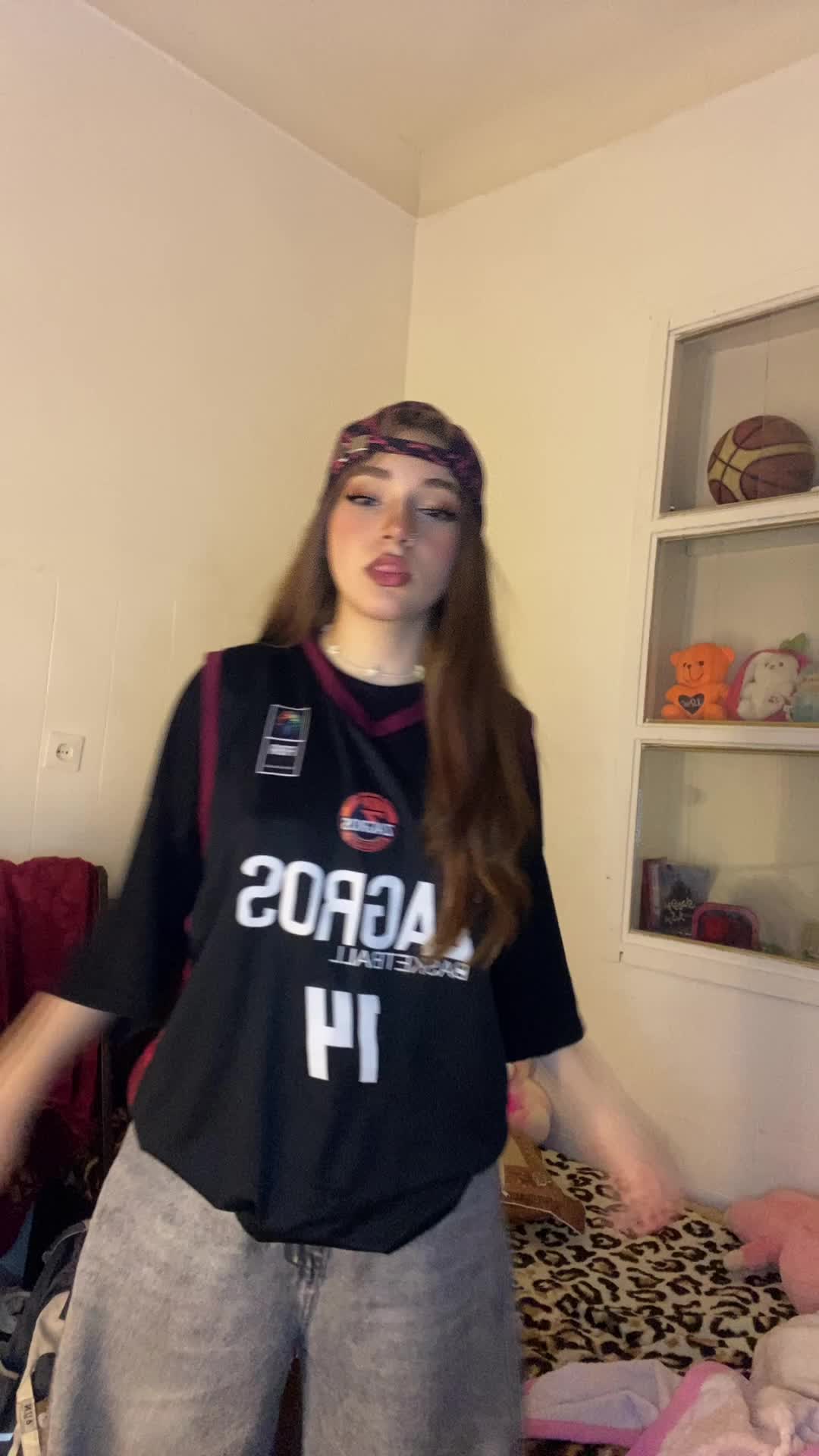 @ماریووو👩🏻