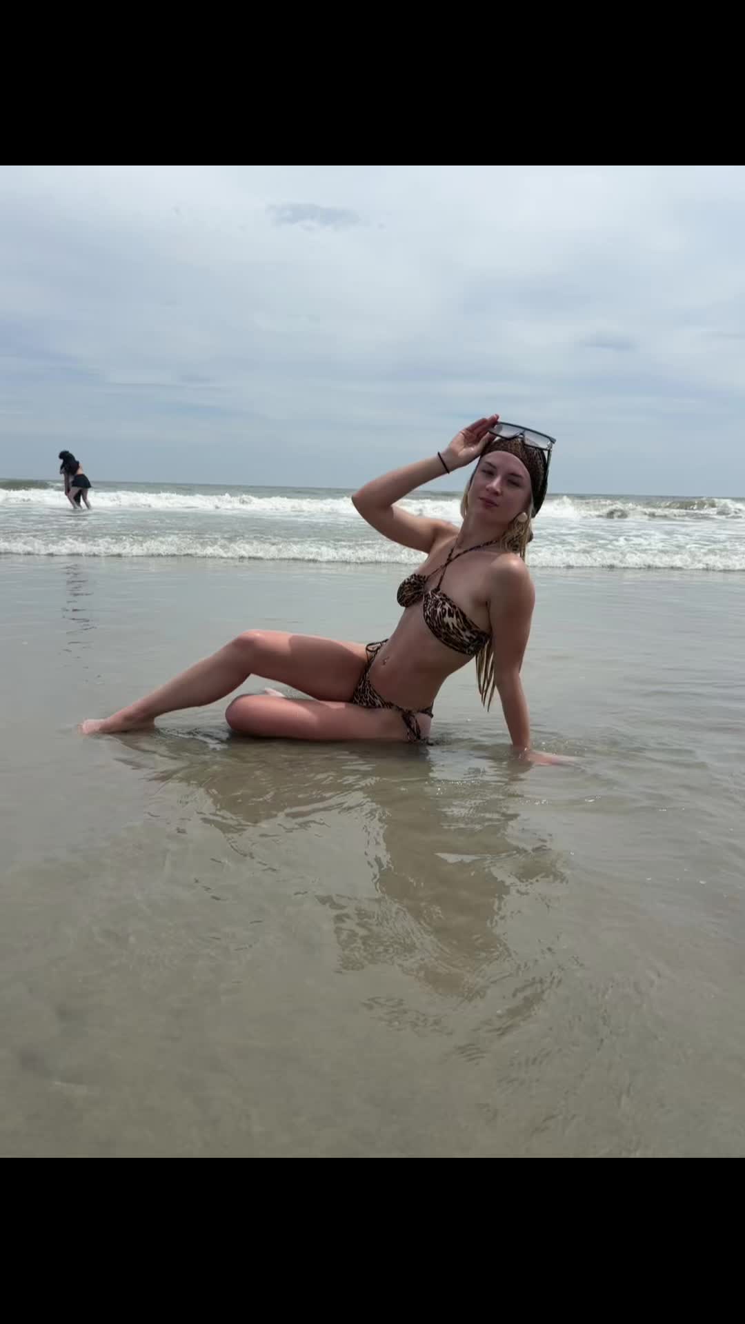 @theyluv._hailey2