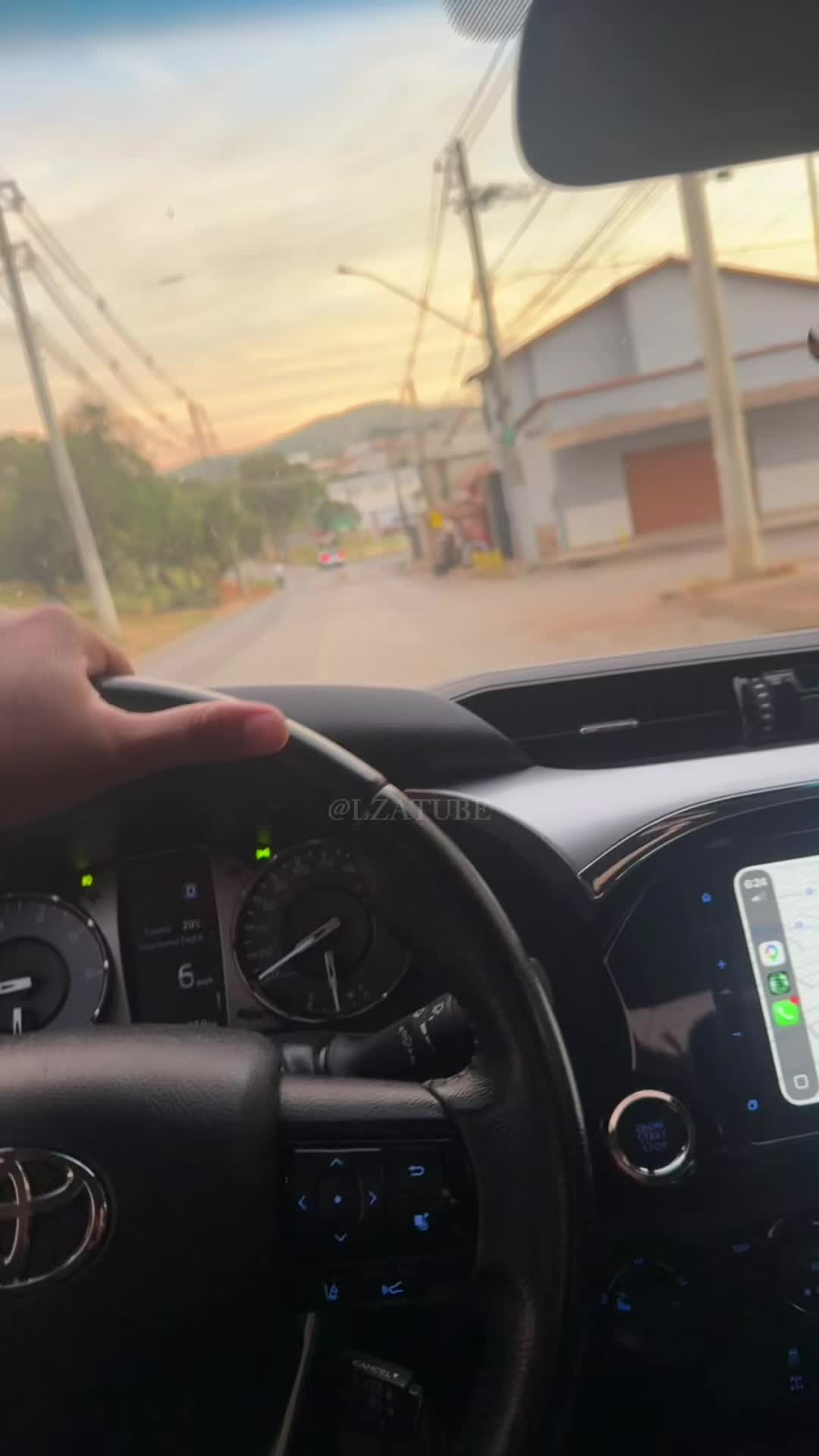 @Lázaro Oliveira