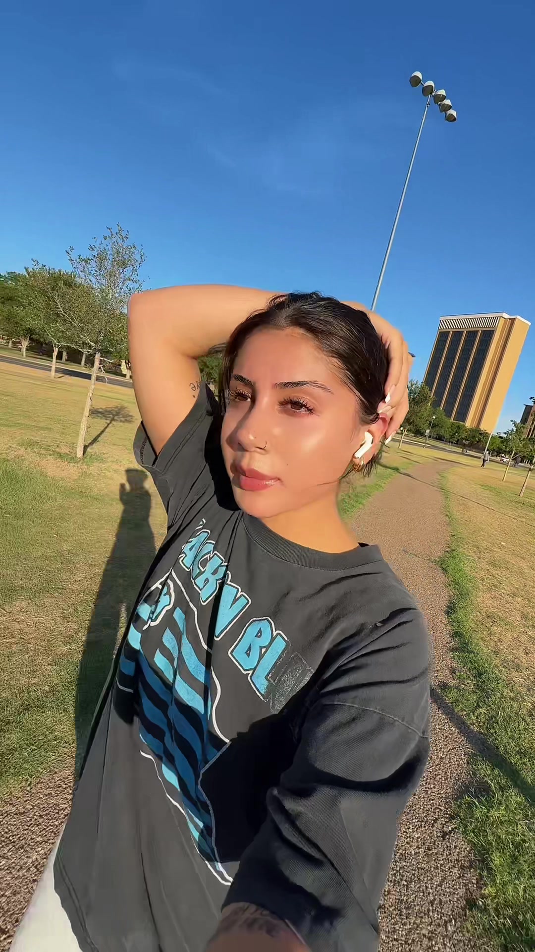 @Ava Rae