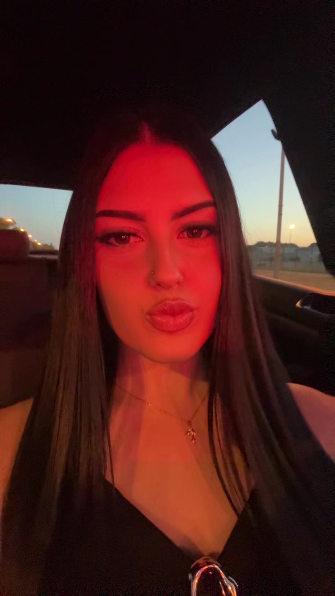 @ʟєɴʏ🍸
