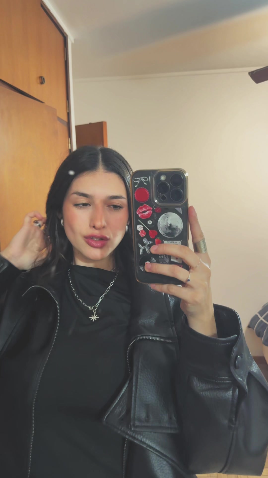 @Tinaaaa 👀