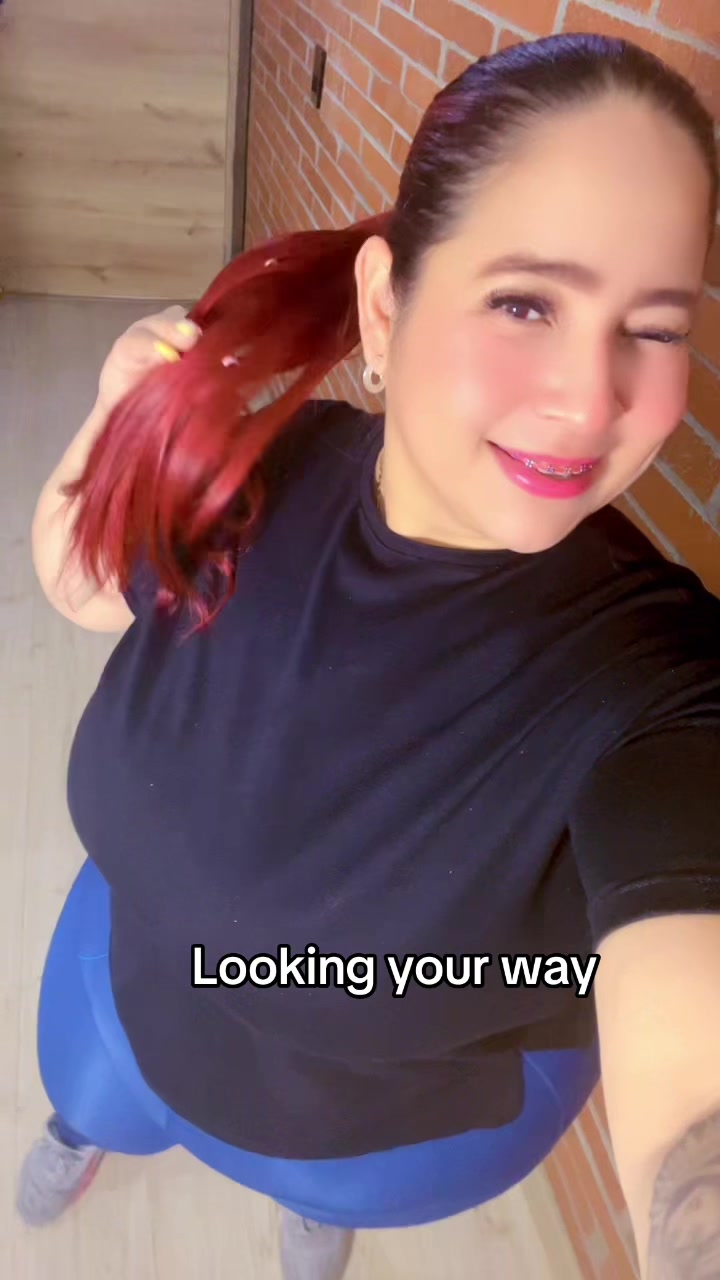@LolaPop 🌈