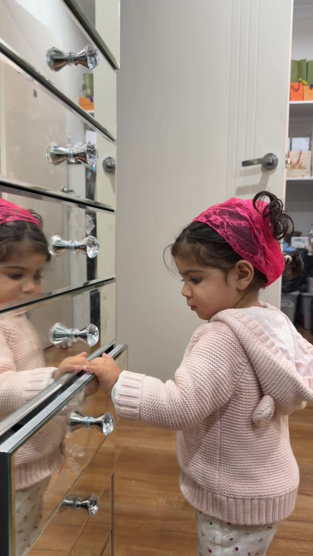 @Divya kaur bawa