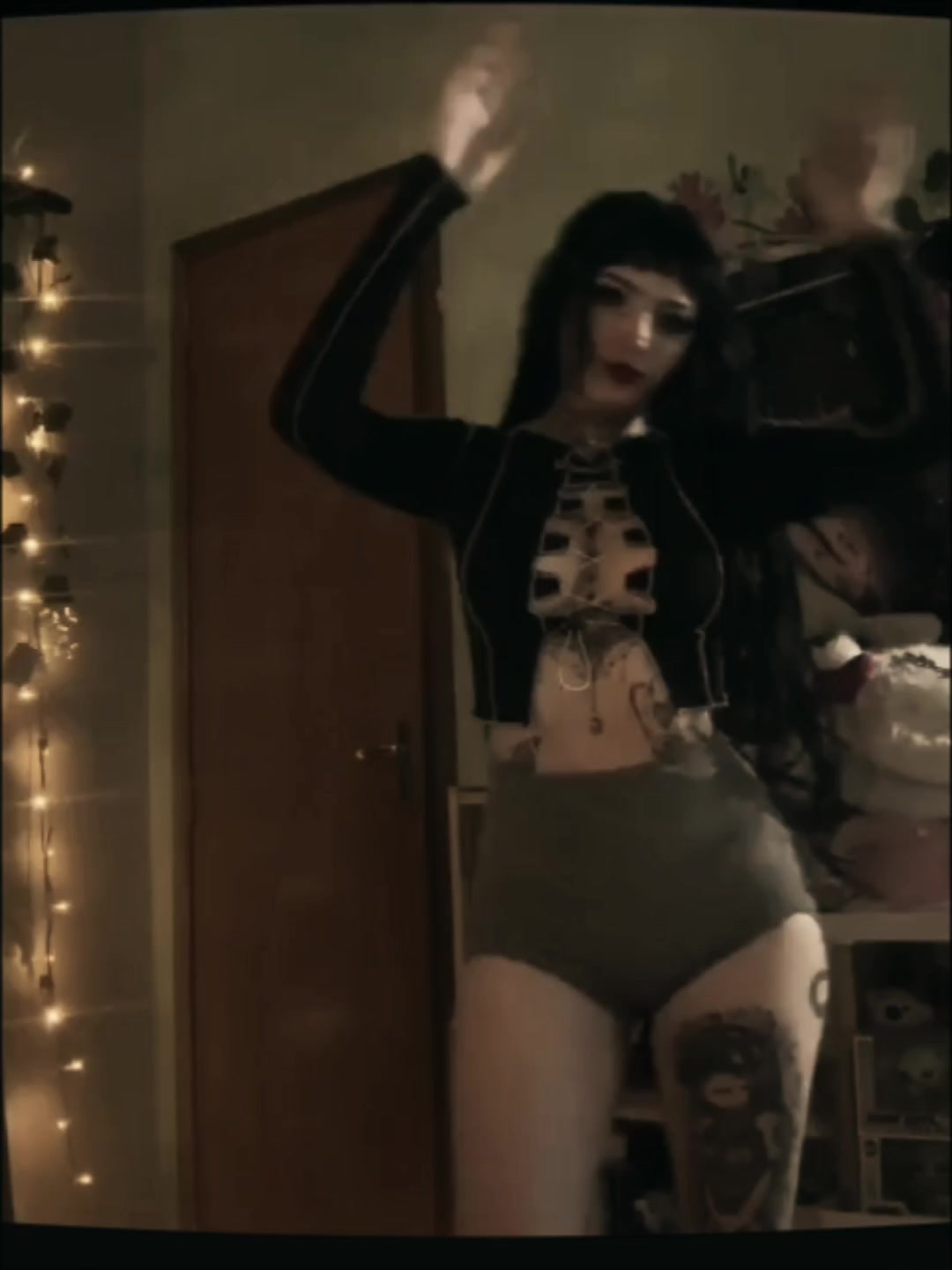 @Mommy cat ๐
