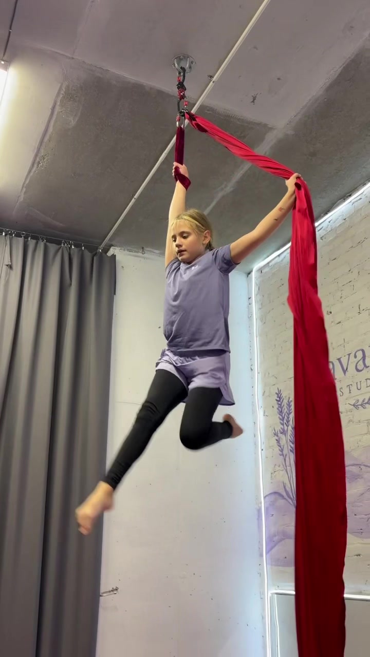 @🧗🏻♀️aerial/anna💫