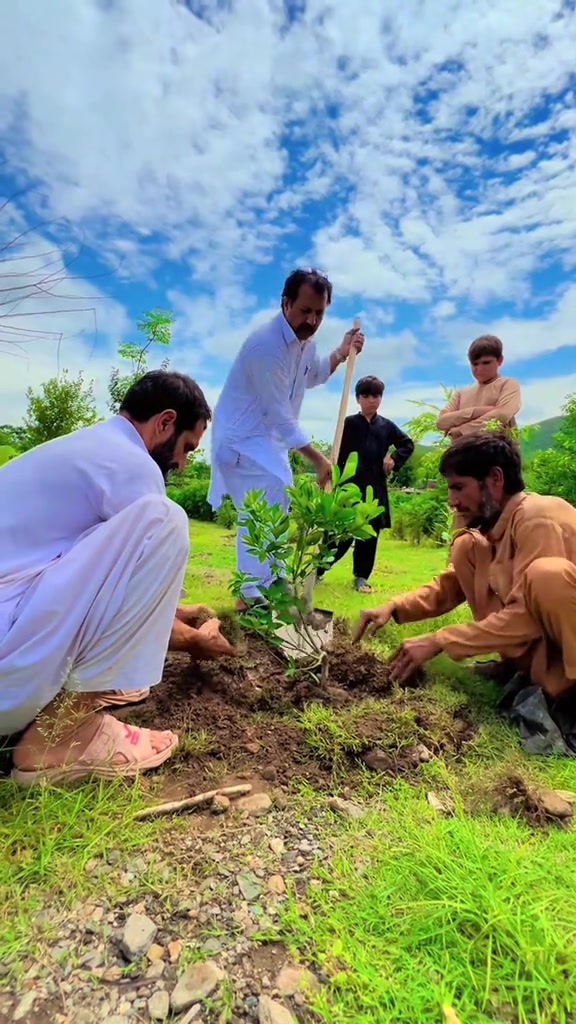 @Helping Humanity Pakistan