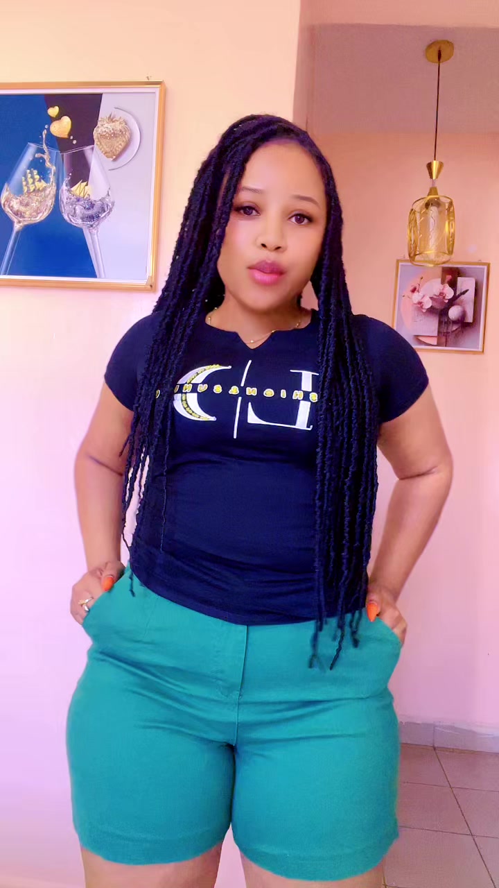 @Elle Wambua 🇰🇪