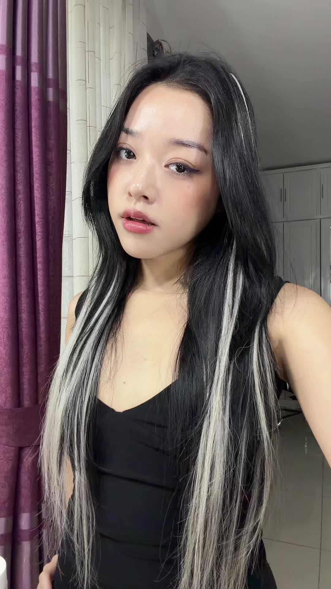 @SUZANA