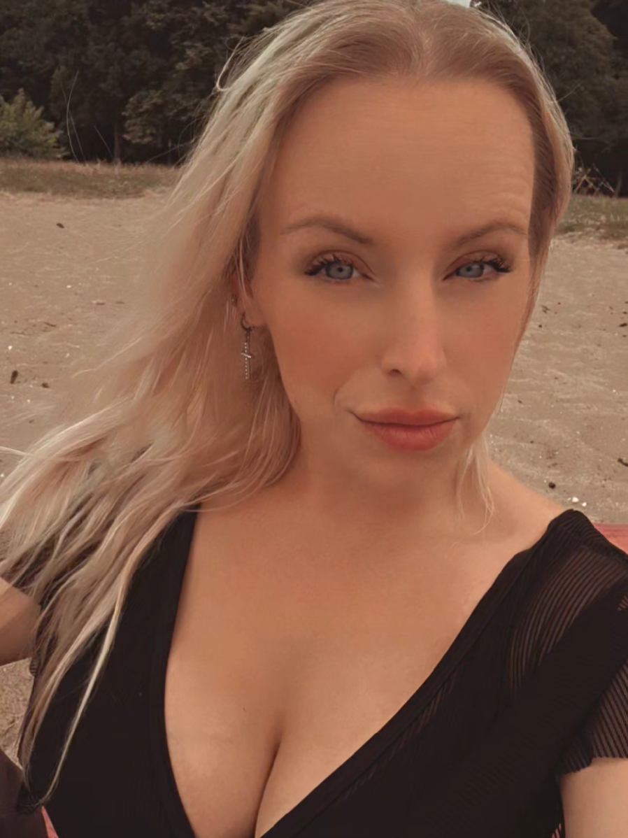 @Mileylon