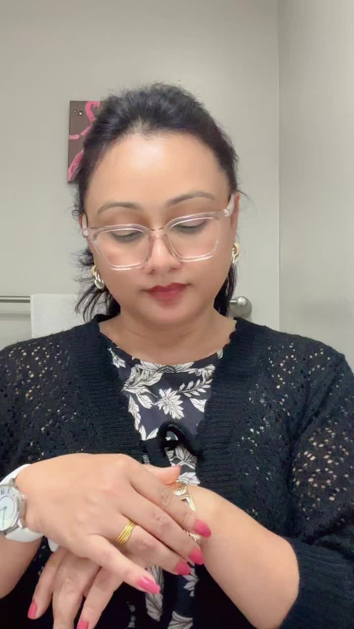 @aarti_kc 🧿