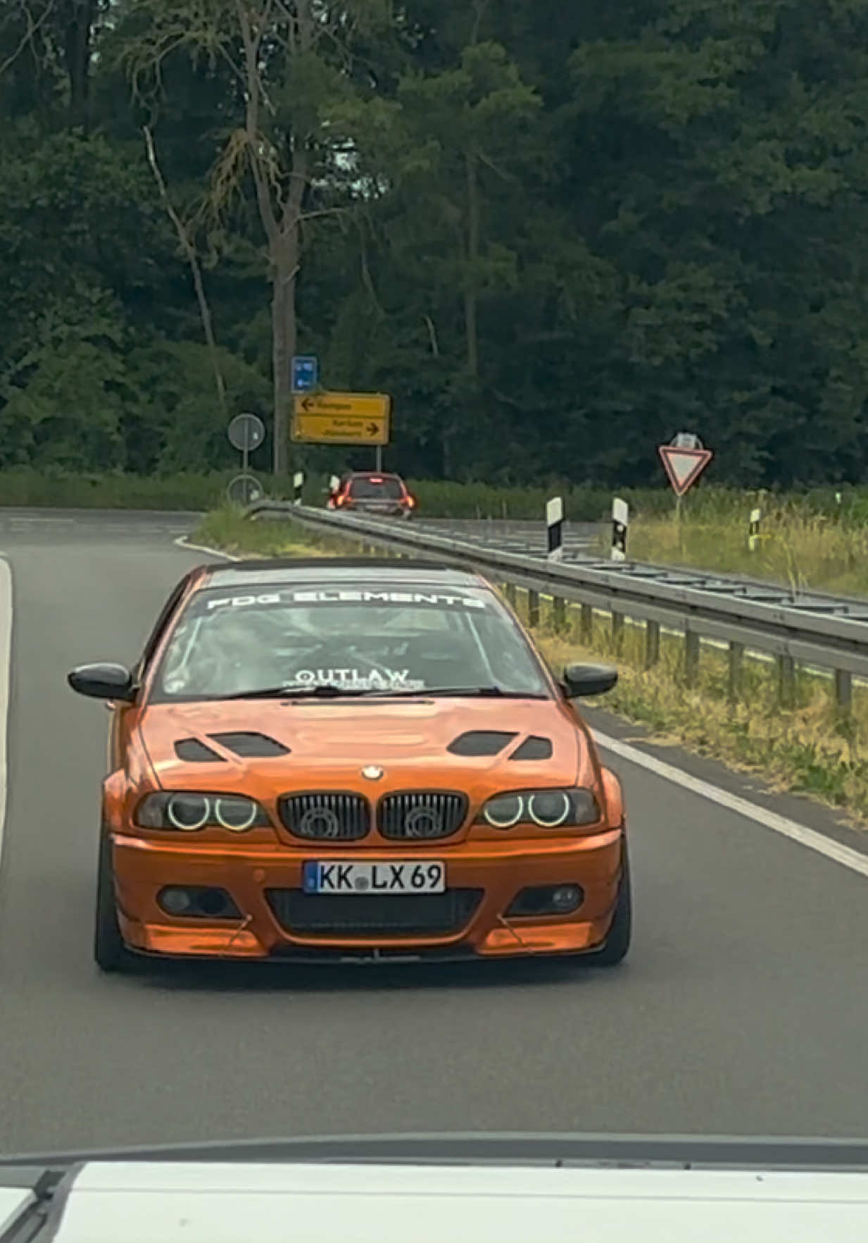 @LX_E46