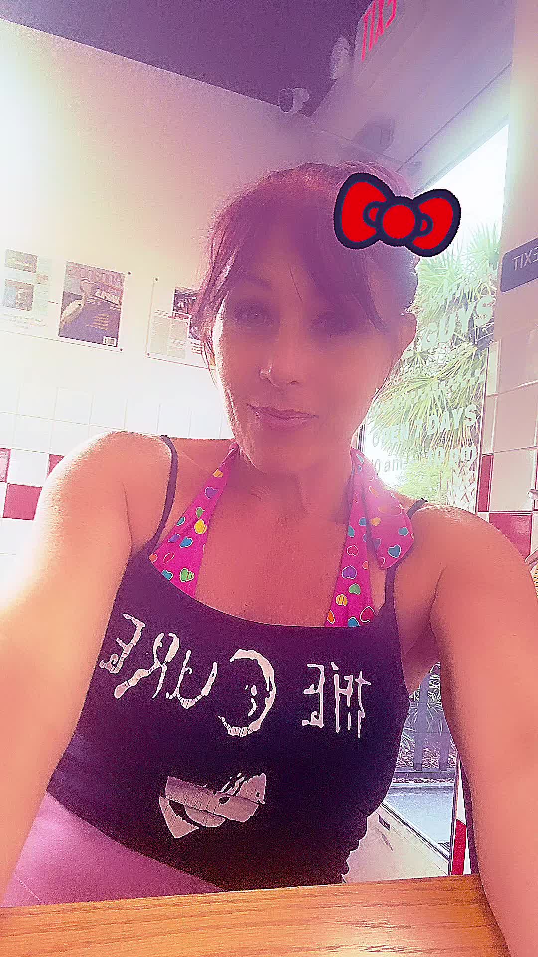 @flamingiguanagirl