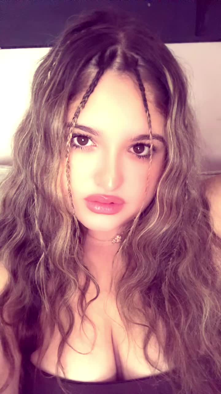 @Liv